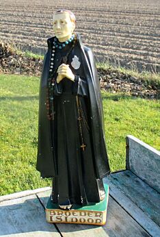 Statuette Brother Isidore of Saint Joseph Broeder Isidoor Belgium Plaster Black