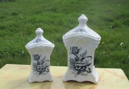 Vintage Dutch Coffee Sugar Pot Blue Delft Decorative