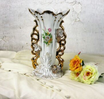 Antique French Vieux Paris Porcelain Fan Flair Bridal Vase Flowers Grapes 10.6"