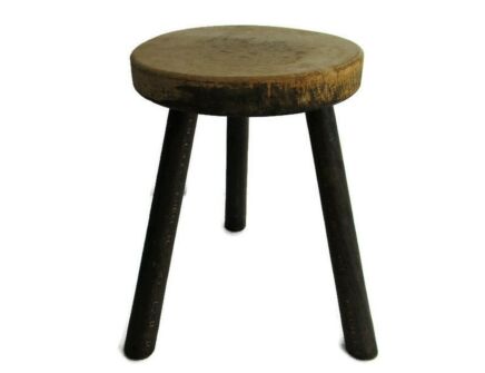 Hand Carved wood Tripod Milking Stool Pedestal Table Farmhouse Barn Country Authentic