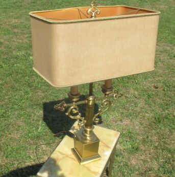 vintage Table Desktop Lamp Hollywood Regency style two lights beige shade