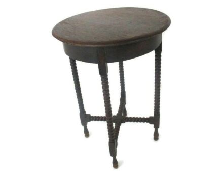Beautiful Wooden Side Display Coffee Side Wine Occasional Table Barn Country Hobnail legs