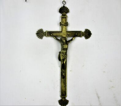 Small Brass Hanging Crucifix Jesus Christ French Ornate Fleur de Lis 17.32"