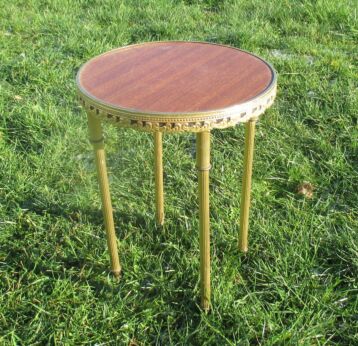 Vintage Small Round Coffee Side Table Plant Stand Pedestal Brass Legs