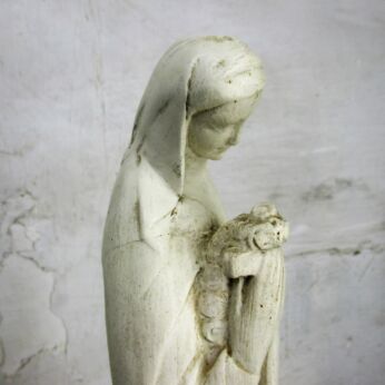 Vintage White Statue Plaster St Saint Therese of Liseaux Sancta Teresa 16.73"