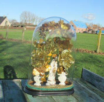 Antique Victorian French Bridal Wedding Dome Globe Vieux Bruxelles Porcelain