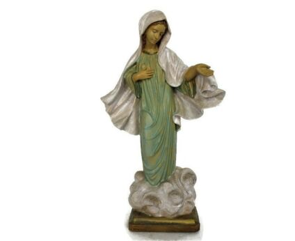Vintage Our Lady of Medugorje Figurine Kraljica MIra resin Hard Plastic Statue Italy