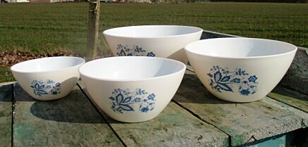 Vintage Arcopal France Bowls set of 4 Milk Glass Blue White Flowers