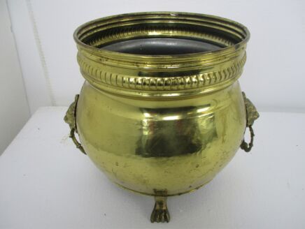 Large Planter Vintage Brass Kettle Decorative Lion Head Lion Feet Gothic