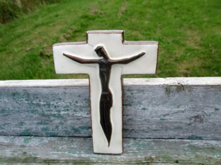 Mid Century Design Modernist Ceramic Crucifix era Amphora Perignem Brown White