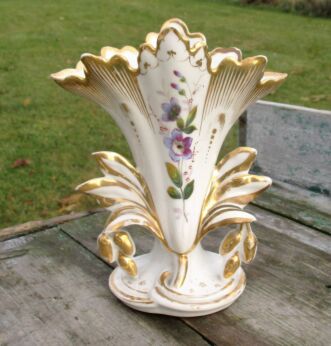 Antique Vieux Bruxelles Paris Porcelain Fan Flair Bridal Vase Purple flower