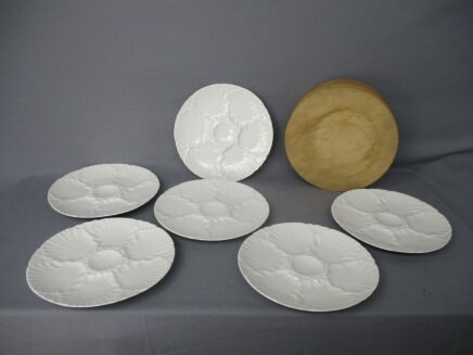 Set of 6 German Oyster Plates Porcelain Faience White Stylish Bareuther Bavaria with wooden Box Rare