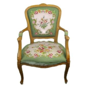 Needlepoint Armchair Fauteuil Louis XV style Carved Wood Hobnails HTF Flowers