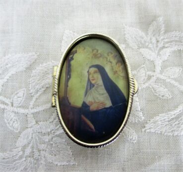Medicine Pills Box Organizer Saint Rita of Cascia Patron saint Lost Causes HTF