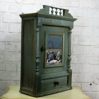 Vintage Wood Medicine Bathroom Cabinet Apothecary Beveled Glass Mirror Pediment