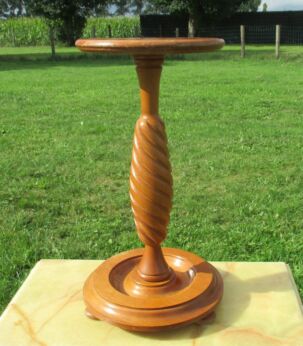 Small Vintage wood Pedestal Display Table Plant Stand carved Twisted Wood 18.31"
