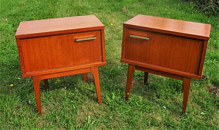Pair Couple Vintage Nightstands End tables Mid Century Modernist