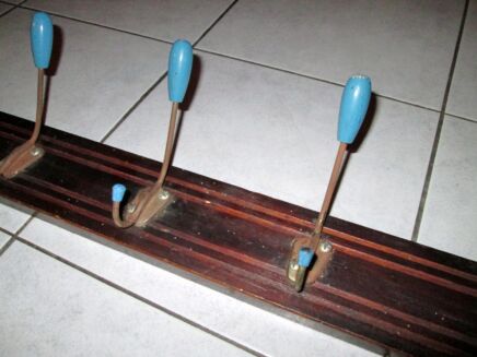 Vintage Antique Wooden Wall Rack Shelf Coat Hat Cane Book Bathroom Kitchen