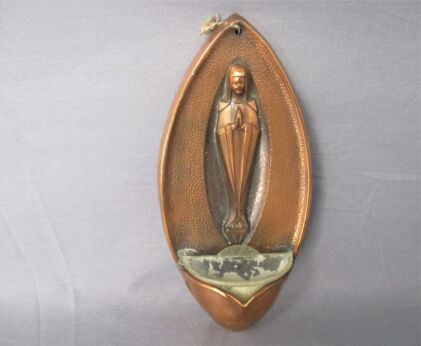 Art Deco Wall Holy Water Font Vessel Blessed Virgin Mary Folded Hands Red Copper Hard plastic