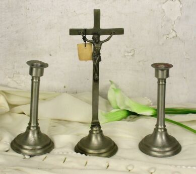 Small Table Altar Set Crucifix 2 candle Holders Pewter Cross Jesus Christ