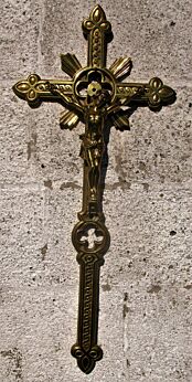 Large Hanging Ornate Crucifix Cross Brass Jesus Christ Fleur de Lis WOW 26.18"