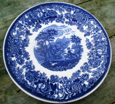 Antique Plate Lonka Confiserie Blue White Huntress Hunt Dog Collector Rare