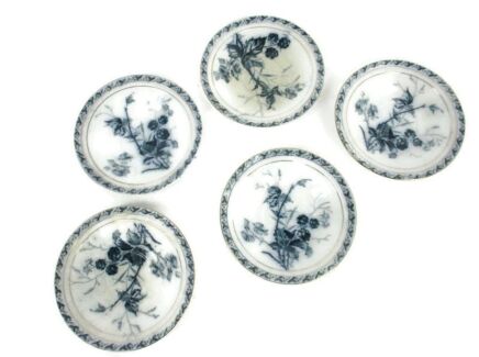 5 Antique  Causers Small Plates Villeroy Boch Mettlach  Rubus Jugendstil Rare Beautiful