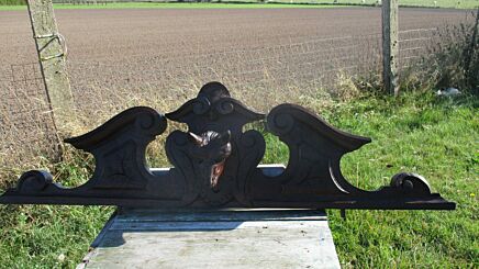 Antique Carved Wood Fox Head Pediment Ornate Overdoor Architectural Beautiful
