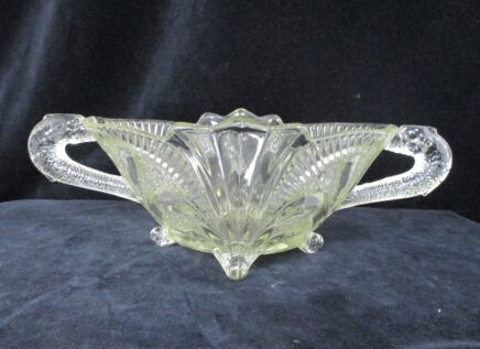 Light Transparant Green Gothic Dragon Handles Art Deco Bowl Dish Centerpiece Basket art Glass