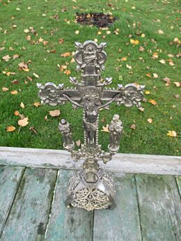 Stunning Ornate Brass Jesus Christ Table Cross Crucifix Saints Altar Memento