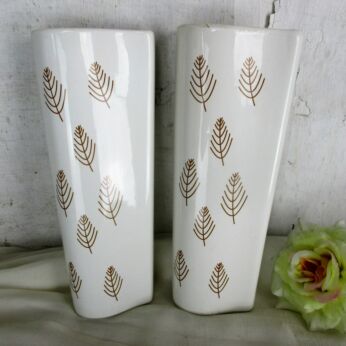 Couple Ceramic Hanging Humidifier Radiator Dry Air Moisture Marked Abstract