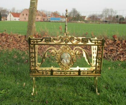 Brass Magazine Newspaper Basket Medallions Hollywood Regency style Heavy