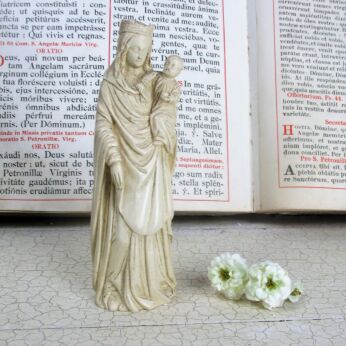 Sweet Small Mini Vintage Statue Virgin Mary Our Lady Madonna Infant Child Resin