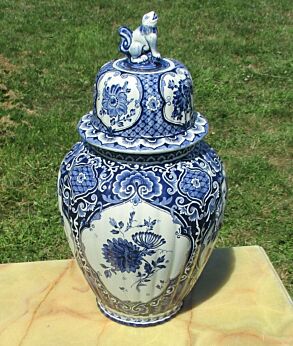 Vintage Dutch Royal Sphinx Maastricht Delft Blue Porcelain Lidded Vase Urn Lion