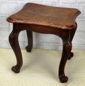 Edwardian Style Vintage Small Side Table Plant stand Very Elegant