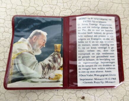 Stola Padre Patris Pio Pietrelcina Catholic Relic Cloth Collector HTF Italy