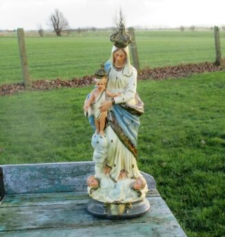 Vintage Virgin Mary Madonna with Child Angels Plaster Notre Dame De Victoire