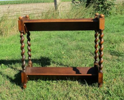 Lovely Barley Twist Book Shelve Storage Sewing Box Side Table Gorgeous Piece