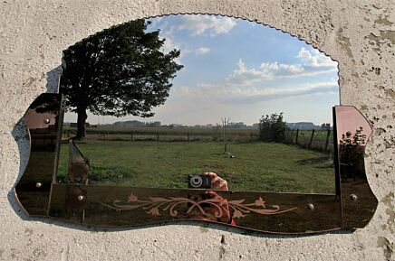 Lovely Art Deco Oval Mirror Etched Cut Glass Vanity Dresser Pink Lovely