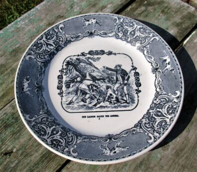 Vintage Rare Boch Keramis Porcelain Plate Hunt Hunters Un lapin dans un arbre