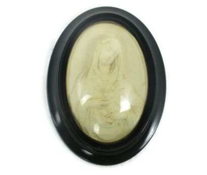 Antique Oval Ornate Wooden Frame  Convex Glass Dome Virgin mary Madonna Holy Heart