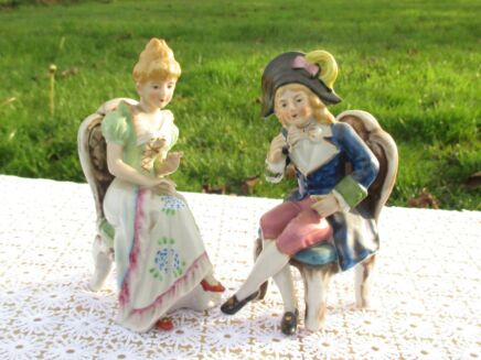 Lovely Vintage couple Napoleon and Josephine like Couple Figurine