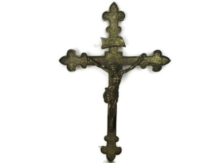 Ornate Hanging Wall Crucifix Cross Brass Jesus Christ Corpus Christi Vintage 16.73"