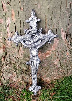 Large completely Plaster Hanging Crucifix Cross Jesus Christ Silver 21.46"