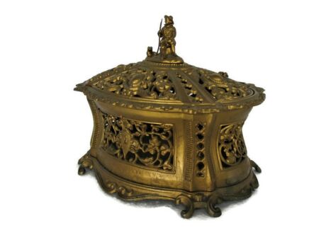 Treasure Chest Trinket Sewing Jewelry Box Ornate Spelter Brass Look Shepherd Gorgeous Vintage