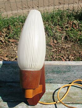 Vintage Mid Century wall Lamp Sconce Teak Danish Modern