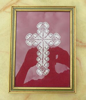 Handmade Belgian Lace Bruges Vintage Antique Belgium Authentic Crucifix