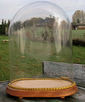 Vintage Oval Hand Blown Glass Dome Globe Mantel Clock 13.78"