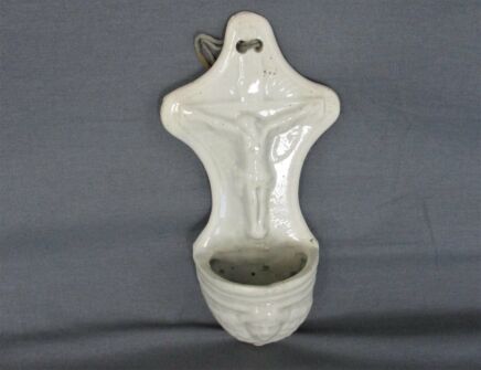 Antique White Holy Water Font Vessel Christ Porcelain Wall Hanging Crucifix 6.69"