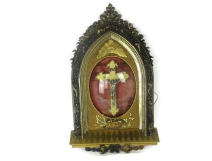 Antique Ornate Frame Convex Glass Dome Crucifixion Lamb of God Plaster Wood WOW